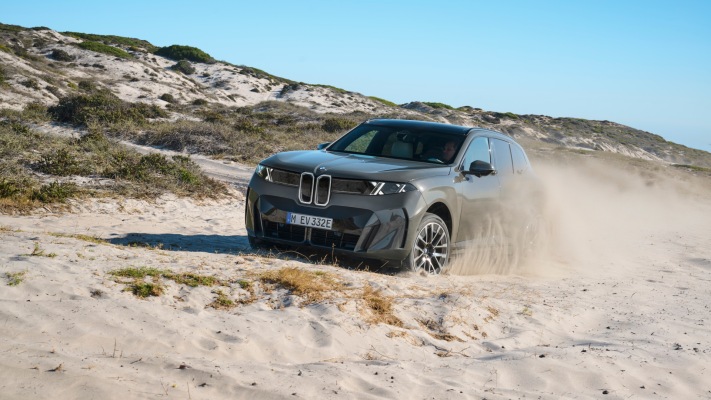 BMW iX5 60 xDrive 2027. Desktop wallpaper