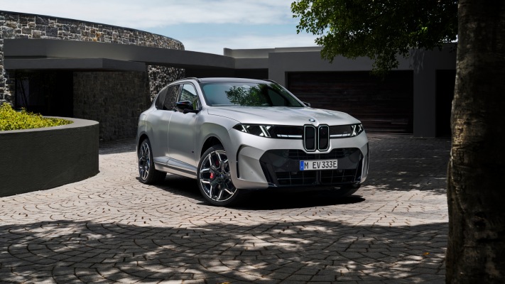 BMW X5 M60e xDrive 2027. Desktop wallpaper