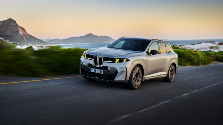 BMW X5 M60e xDrive 2027. Desktop wallpaper