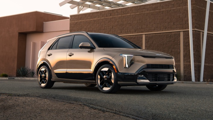 Kia Niro USA Version 2027. Desktop wallpaper