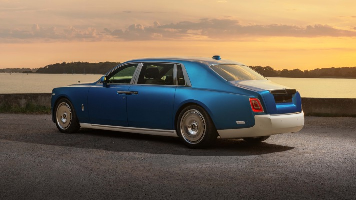 Rolls-Royce Phantom Extended Regatta 2026. Desktop wallpaper