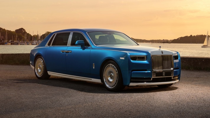 Rolls-Royce Phantom Extended Regatta 2026. Desktop wallpaper