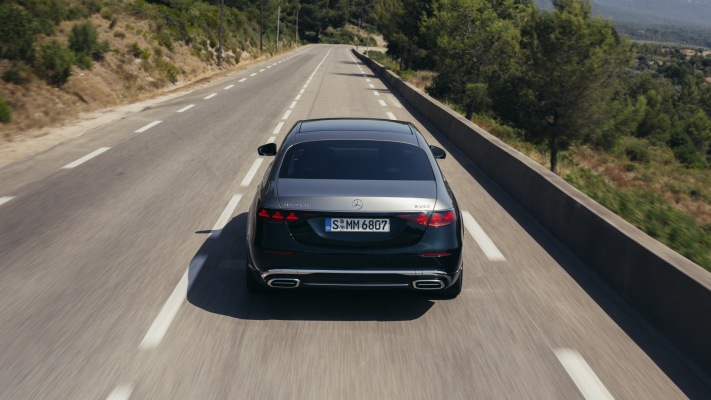 Mercedes-Maybach S 680 2027. Desktop wallpaper