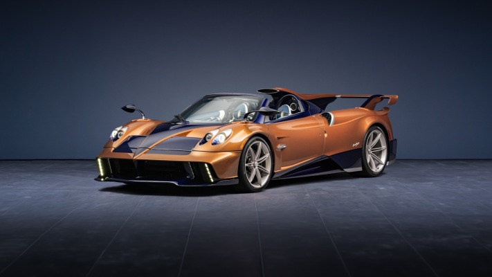 Pagani Huayra 70 Derecho 2026. Desktop wallpaper
