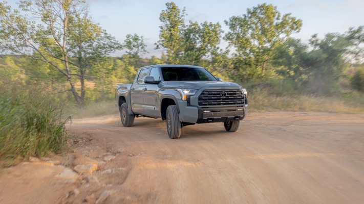 Toyota Tundra Trailhunter 2027. Desktop wallpaper