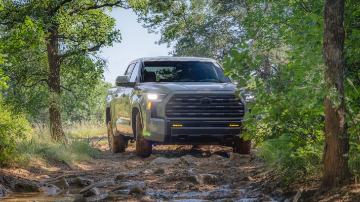 Toyota Tundra Trailhunter 2027. Desktop wallpaper