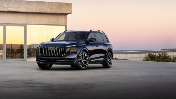 Audi Q9 2027. Desktop wallpaper