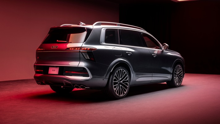 Audi SQ9 2027. Desktop wallpaper