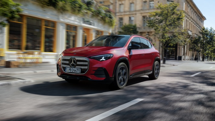 Mercedes-Benz GLA 2027. Desktop wallpaper