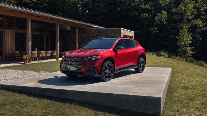 Mercedes-Benz GLA 2027. Desktop wallpaper
