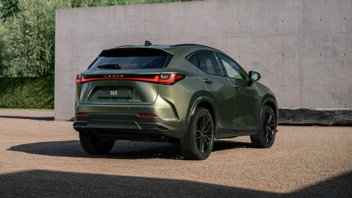 Lexus NX 350h Luxury 2027. Desktop wallpaper