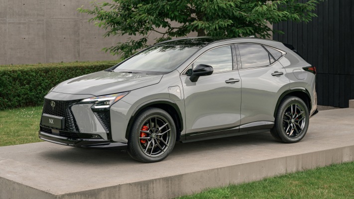 Lexus NX 450h F Sport 2027. Desktop wallpaper