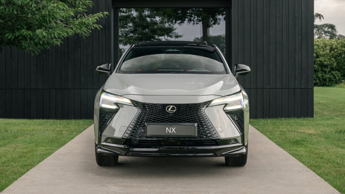 Lexus NX 450h F Sport 2027. Desktop wallpaper