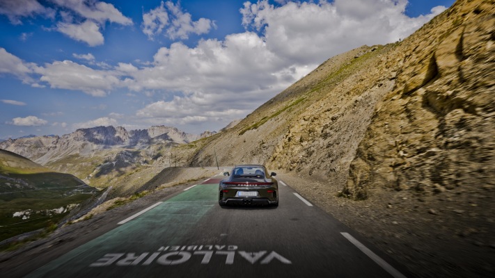 Porsche 911 GT3 Bergsport 2026. Desktop wallpaper