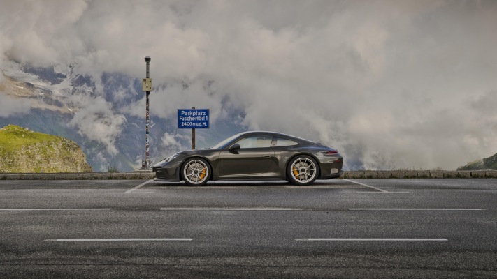 Porsche 911 GT3 Bergsport 2026. Desktop wallpaper