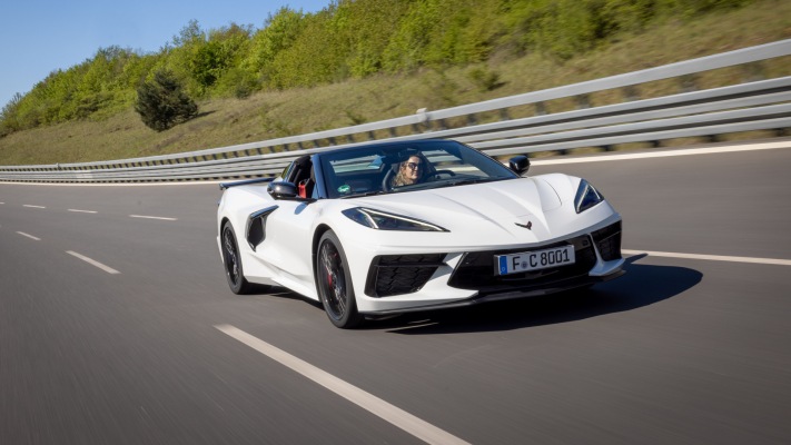 Chevrolet Corvette Stingray Convertible EU Version 2026. Desktop wallpaper