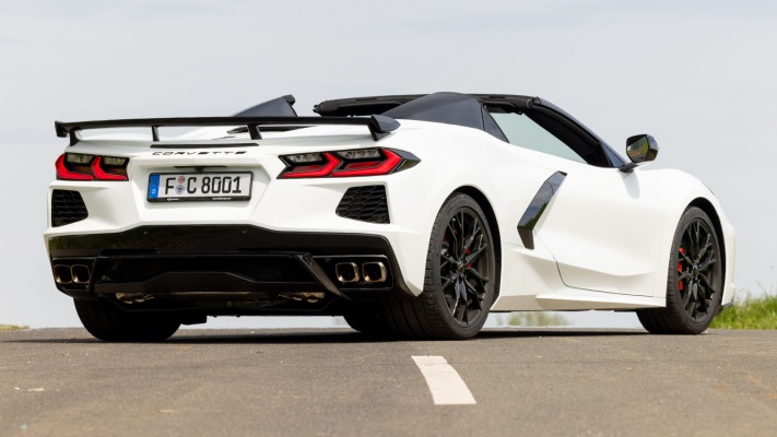 Chevrolet Corvette Stingray Convertible EU Version 2026. Desktop wallpaper