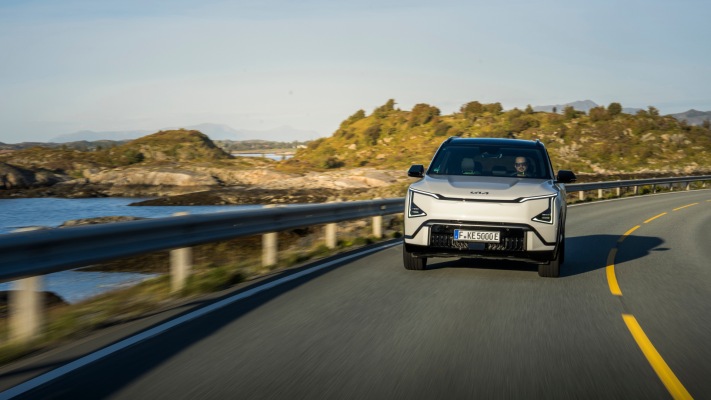 Kia EV5 GT 2027. Desktop wallpaper