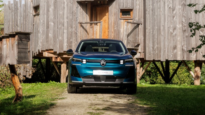 Citroën C5 Aircross Émeraude 2027. Desktop wallpaper