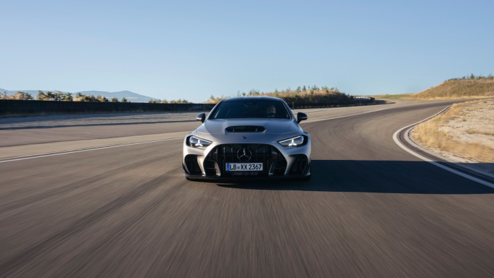 Mercedes-AMG CLE 646 2027. Desktop wallpaper