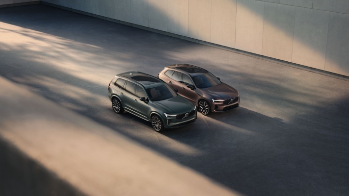 Volvo XC60 2027. Desktop wallpaper