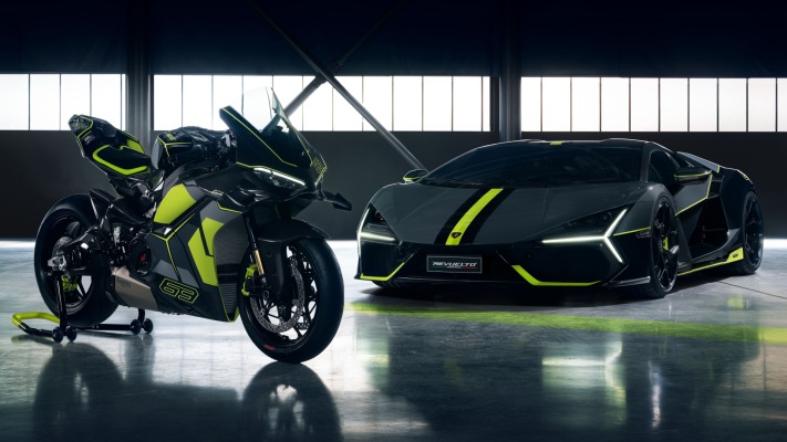 Ducati V4 Lamborghini. Desktop wallpaper