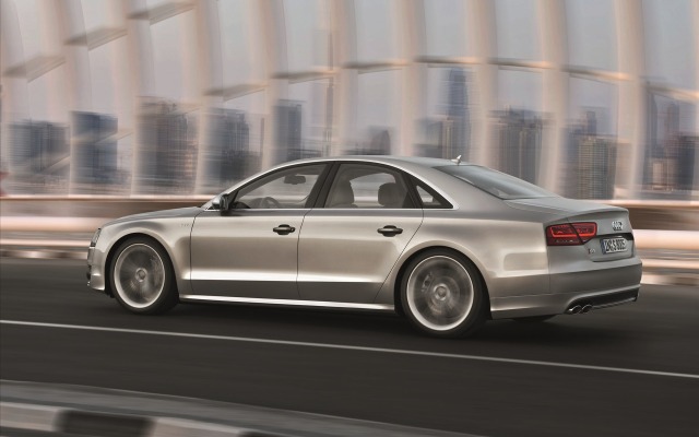 Audi S8 2013. Desktop wallpaper