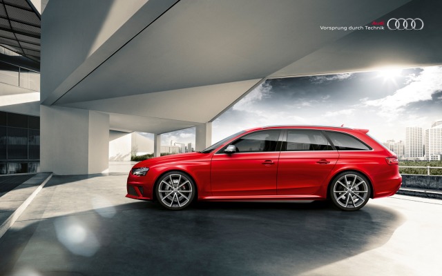 Audi RS 4 Avant 2013. Desktop wallpaper