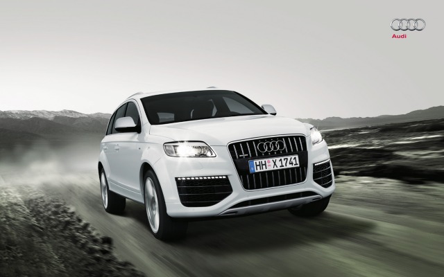 Audi Q7 V12 TDI quattro 2013. Desktop wallpaper