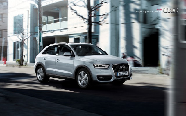 Audi Q3 2013. Desktop wallpaper