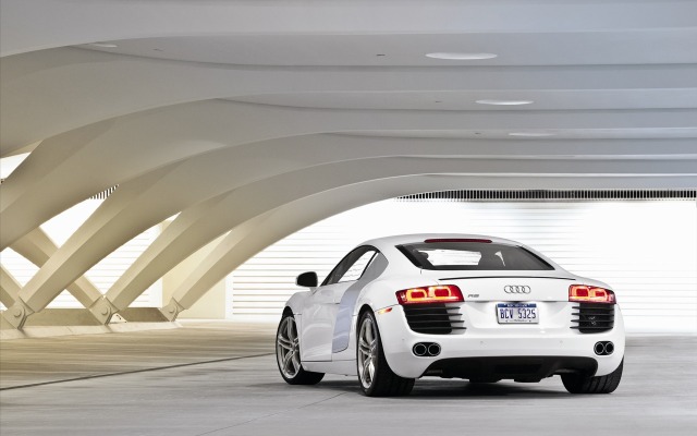 Audi R8 2011. Desktop wallpaper