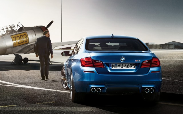 BMW M5 Sedan 2011. Desktop wallpaper