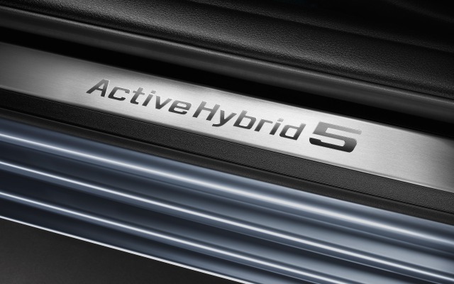 BMW ActiveHybrid 5. Desktop wallpaper