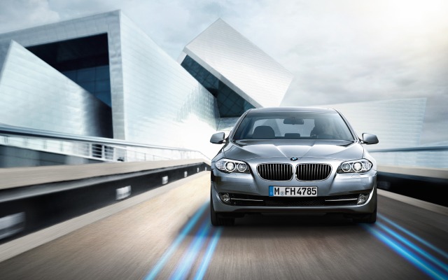 BMW ActiveHybrid 5. Desktop wallpaper