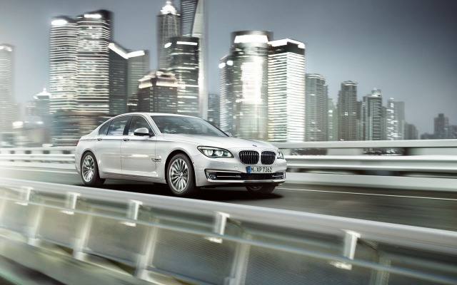 BMW 7 Series Sedan. Desktop wallpaper