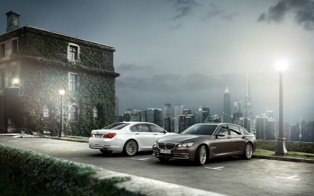 BMW 7 Series Sedan. Desktop wallpaper