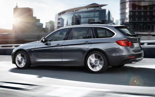 BMW 3 Series Touring. Desktop wallpaper