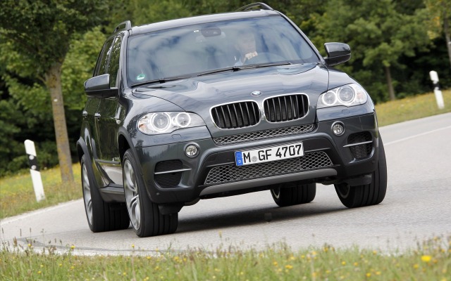 BMW X5 2012. Desktop wallpaper