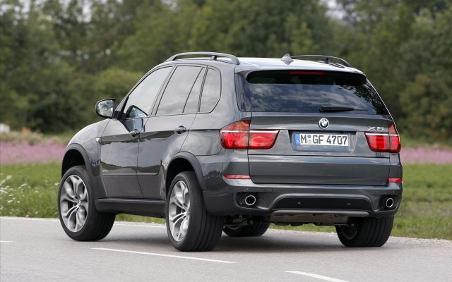 BMW X5 2012. Desktop wallpaper