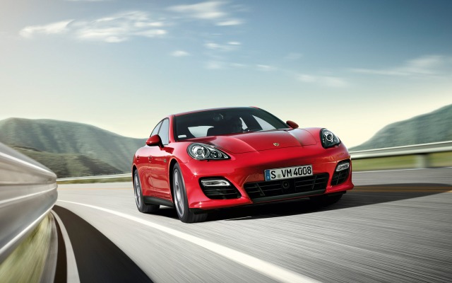 Porsche Panamera GTS 2012. Desktop wallpaper