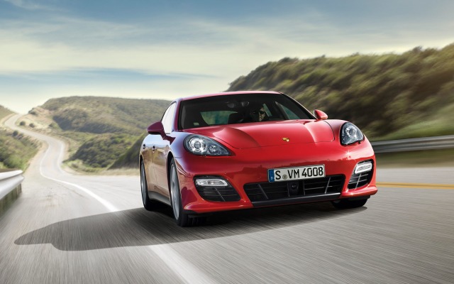 Porsche Panamera GTS 2012. Desktop wallpaper