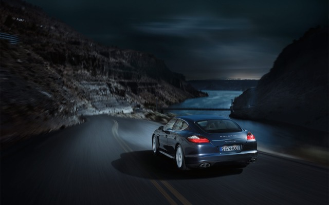 Porsche Panamera 4S 2012. Desktop wallpaper