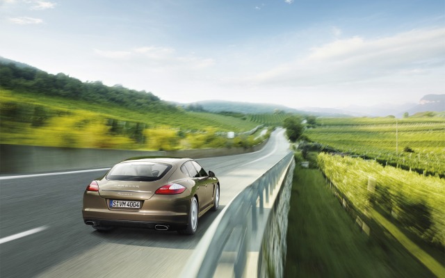 Porsche Panamera 4 2012. Desktop wallpaper