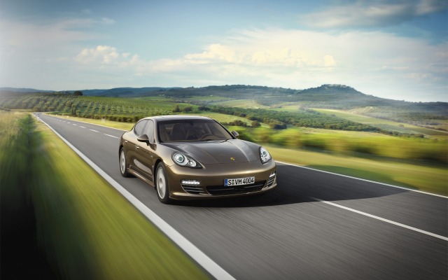 Porsche Panamera 4 2012. Desktop wallpaper