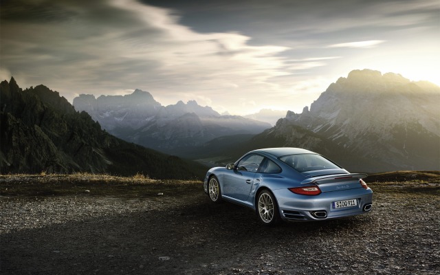 Porsche 911 Turbo S 2012. Desktop wallpaper