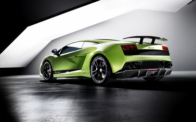 Lamborghini Gallardo LP 570-4 Superleggera 2011. Desktop wallpaper