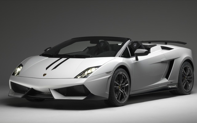 Lamborghini Gallardo LP 570-4 Spyder Performante 2011. Desktop wallpaper