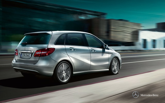 Mercedes-Benz B-Class 2013. Desktop wallpaper