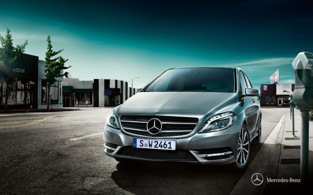 Mercedes-Benz B-Class 2013. Desktop wallpaper