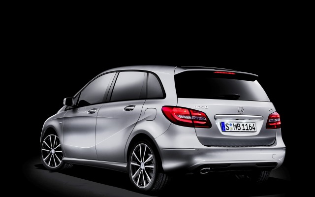 Mercedes-Benz B-Class 2012. Desktop wallpaper